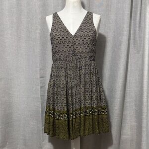 Sincerely Jules Rayon Swing Style Skater Dress-Sz M-Navy/White/Olive-V Neck